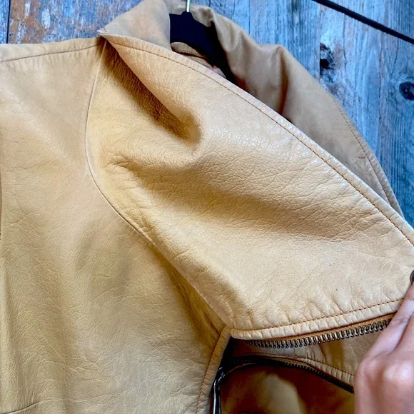 VIVIENNE WESTWOOD VINTAGE 2000’s RED LABEL LEATHER JACKET 😍 - Picture 14 of 15